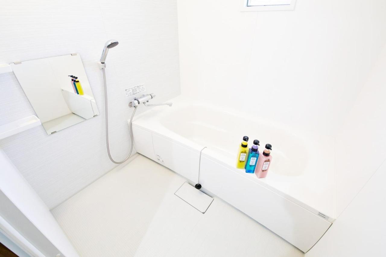 Tommy Condominium Wakasa 502 Naha Esterno foto